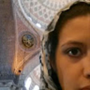 Meet your Posher, Adriana